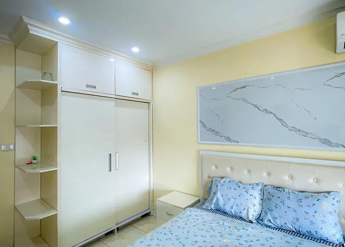 Alumi 3br Bay View